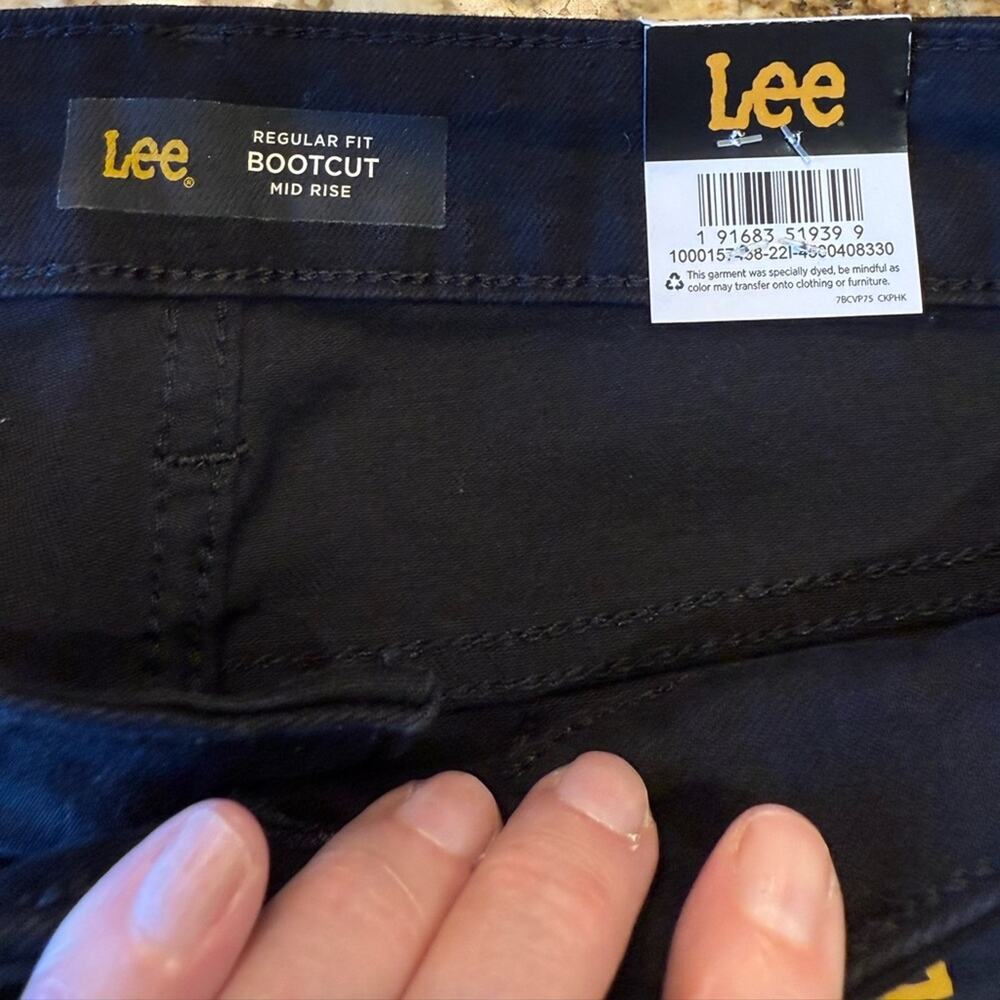 Lee Womens 14 (33 x 29) Short Black Bootcut Jeans NWT - Picture 7 of 12